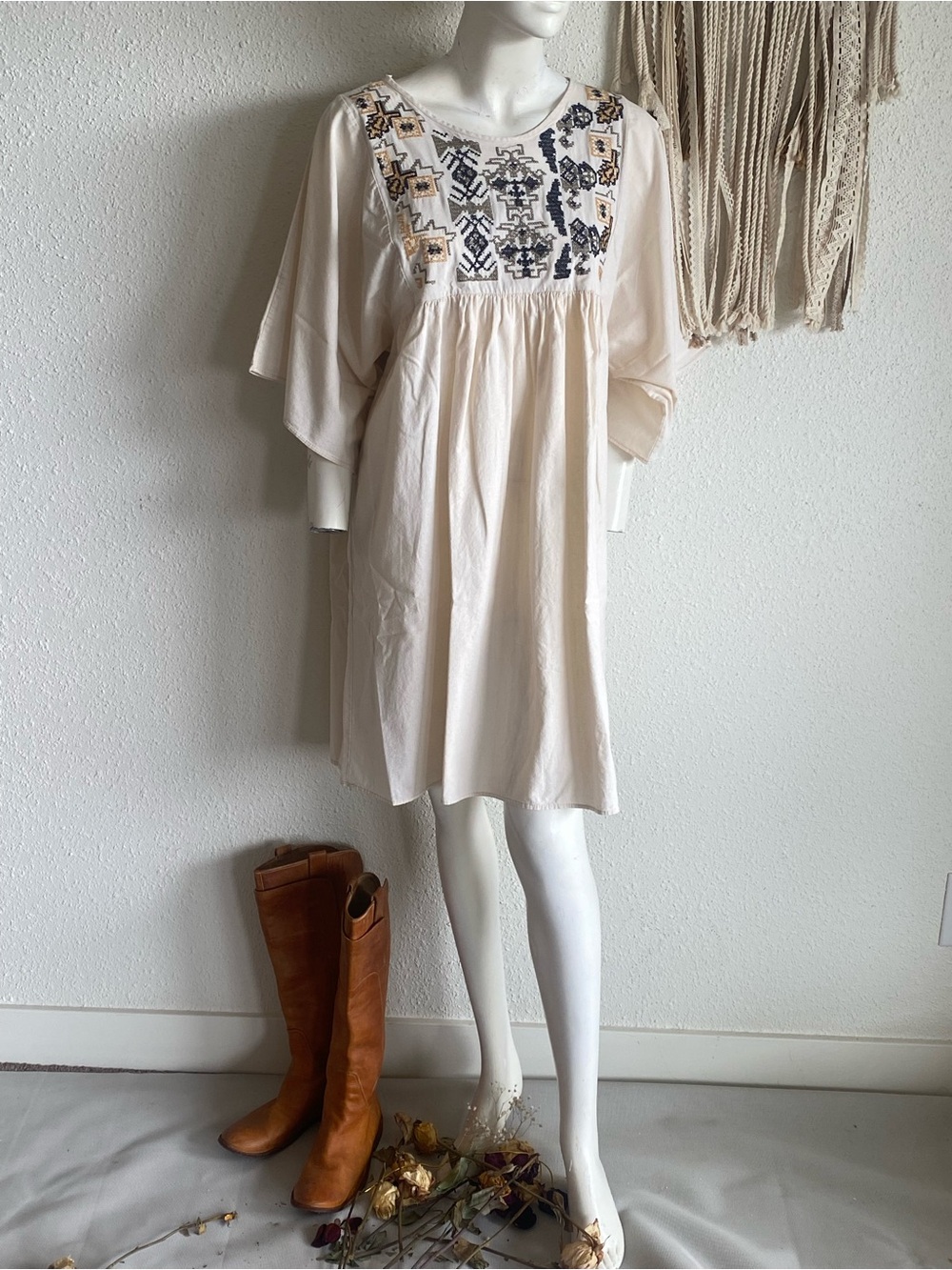 Boho Embroidered Peasant Dress cream Folk Cottagecore